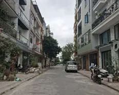 Cho thuê nhà tái định cư đường Cổ Linh - vỉa hè - kinh doanh - văn phòng. Ô tô tránh 55m2, 5 tầng