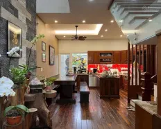 Ngộp bank! Nhà 3 tầng 5,5m - Hoà Cường Bắc, Hải Châu 94m2 (5x18.8) full nội thất 8,25 tỷ