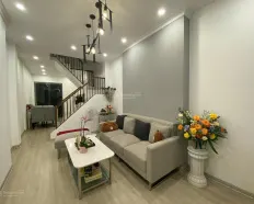 Cho thuê nhà riêng 3 tầng rất đẹp tại mặt ngõ An Xá, Ba Đình, HN