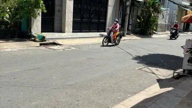 Cho thuê cửa hàng 56m2 với mặt tiền 7m tại 79 Đường Phan Sào Nam, Tân Bình, TP.HCM