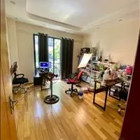 Cho thuê nhà liền kề, biệt thự 4 tầng 1 tum giá 6-8tr/tháng liên hệ: 097••••44