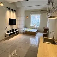 Gấp! Bán nhà tt tầng 4 phố mùng 8/3. SĐCC. Giá 3.2 tỷ ( tl )