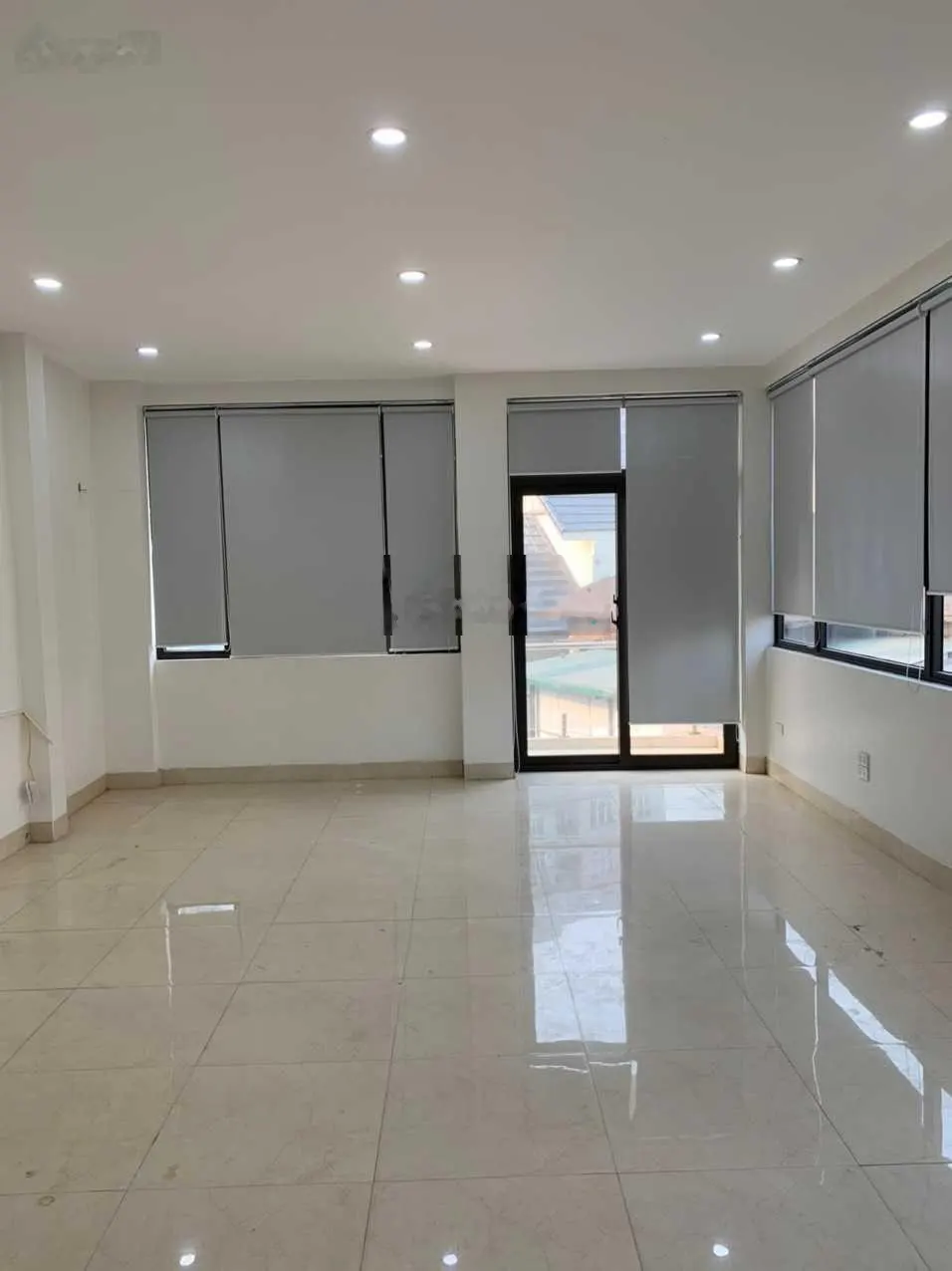 Chính chủ cho thuê mặt sàn tầng 1, 2, 3, 4, diện tích 60m2, tại Khu đô thị Mễ Trì Thượng giá 6.5 tr