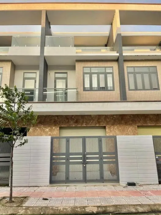 Bán nhà riêng khu dân cư Bửu Long 3, tỉnh Thanh Hóa, giá 4,6 tỷ
