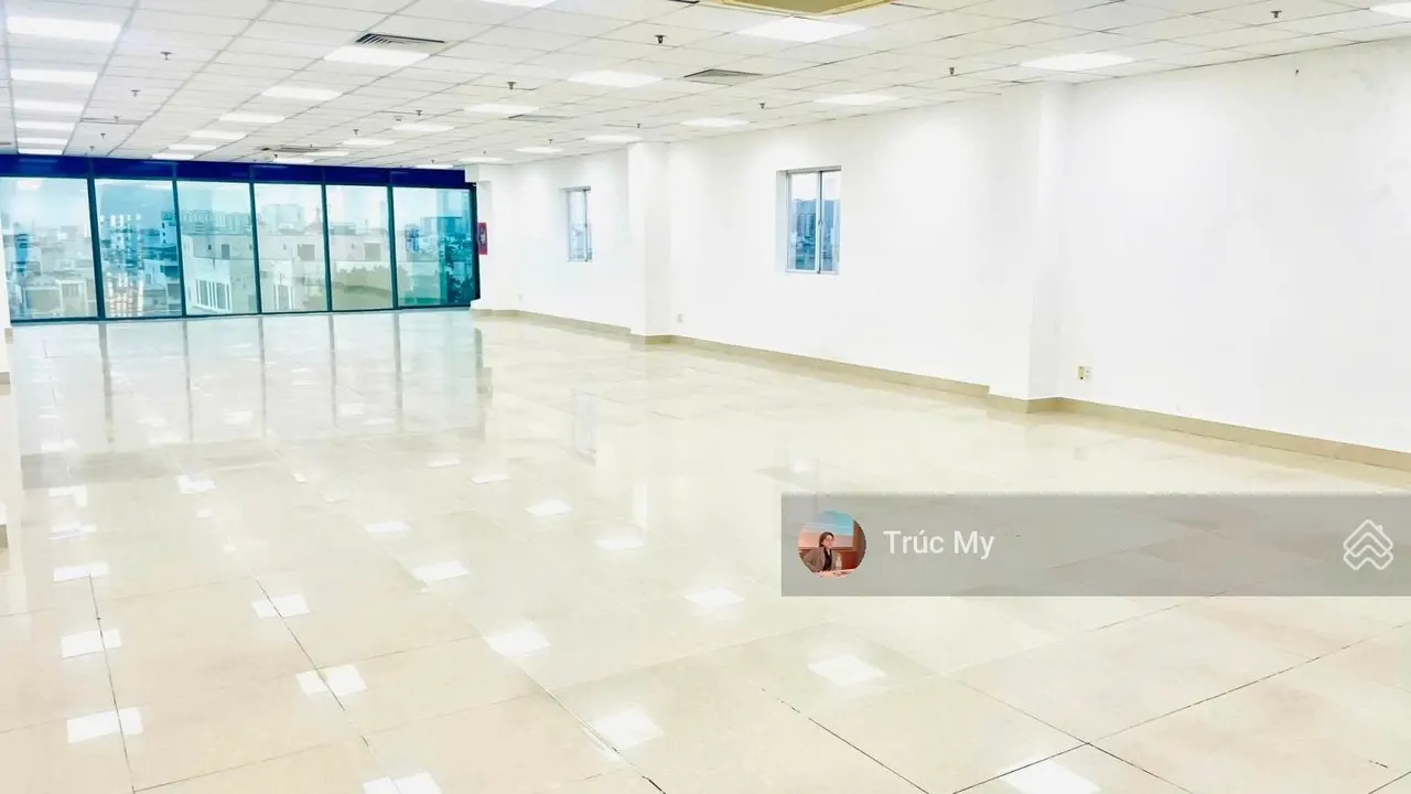Cho thuê tòa nhà đường A4, Tân Bình DT 10x20m giá 90tr/tháng