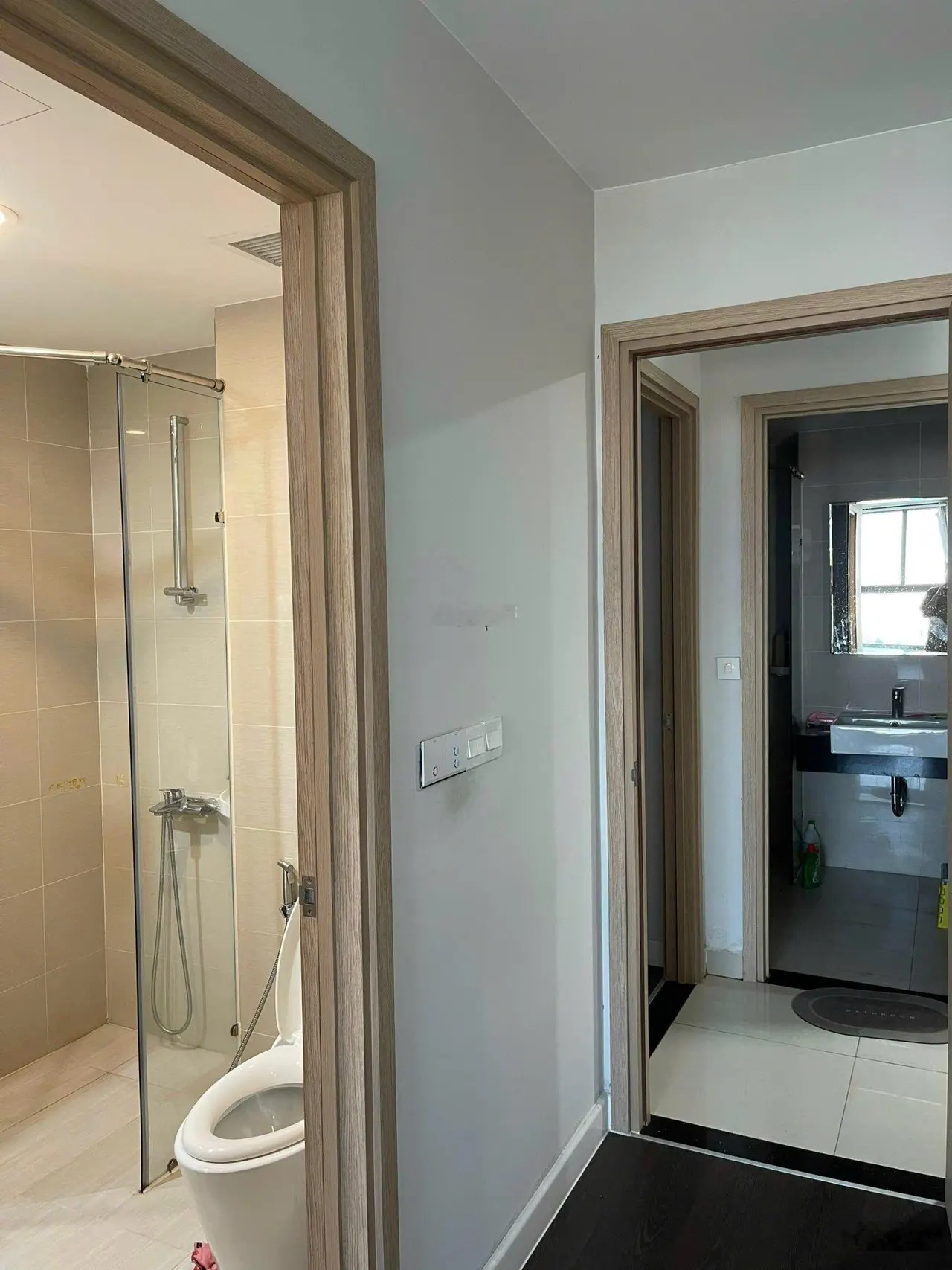Mình cần cho thuê căn hộ Botanica Premier, DT 68m2, 2PN, giá 14 triệu/tháng. Lh: 093••••00 - Vương