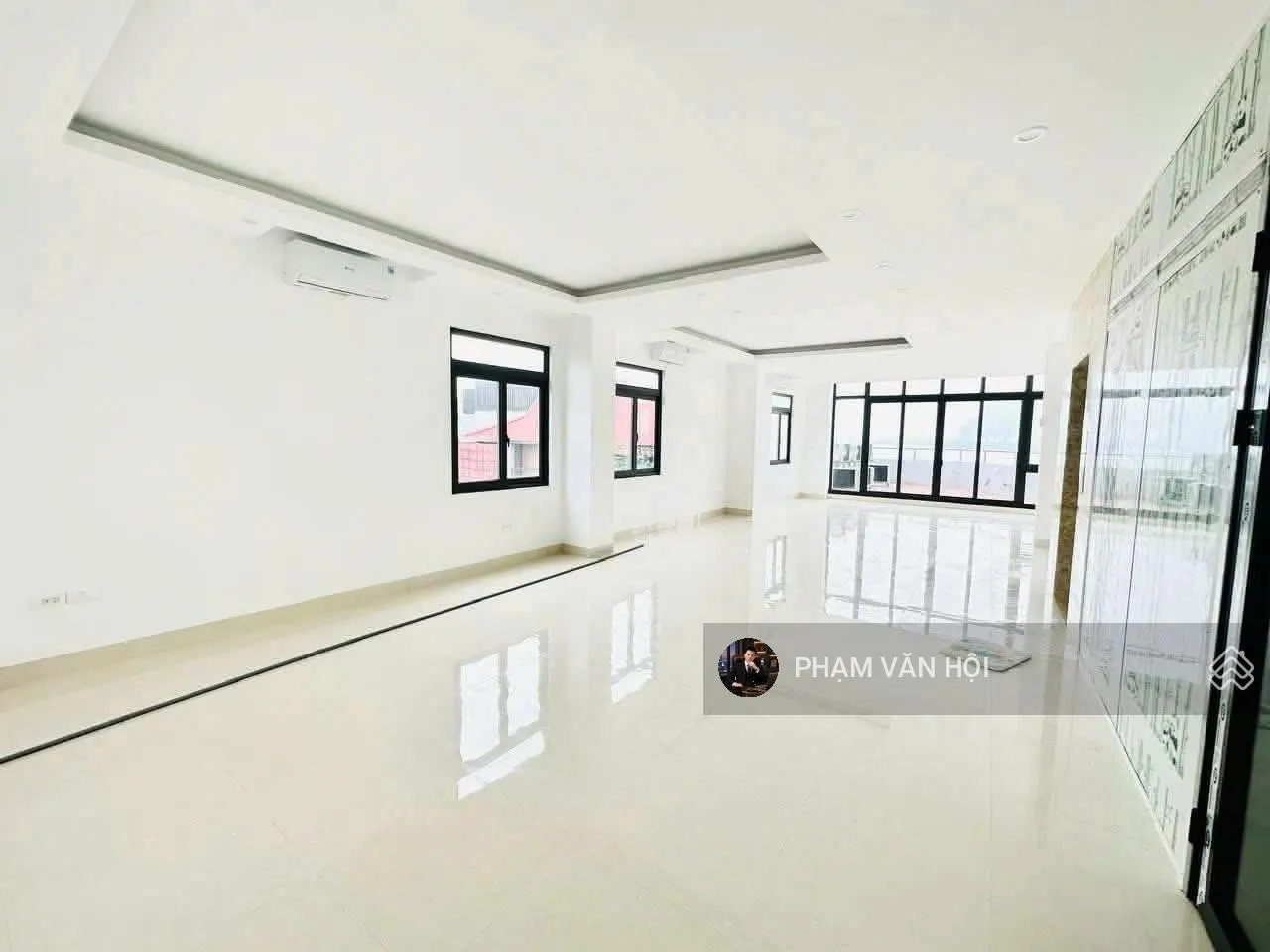 Cho thuê nhà mặt phố Xuân La Tây Hồ Hà Nội 105m2 x 2 tầng, giá 65 triệu/tháng