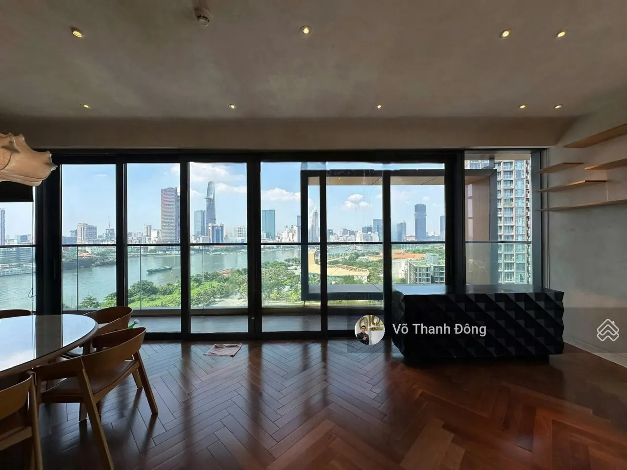 Cho thuê 3 phòng ngủ Cove Empire City 153m2, thang máy riêng, nội thất đẹp, 95 triệu/tháng