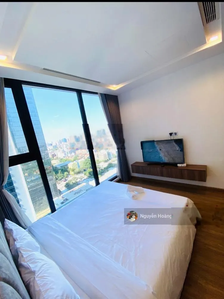 Cho thuê nhanh căn hộ tại Vinhomes Metropolis, 80m2, 2PN, 22 triệu, nội thất full, LH: 036••••28