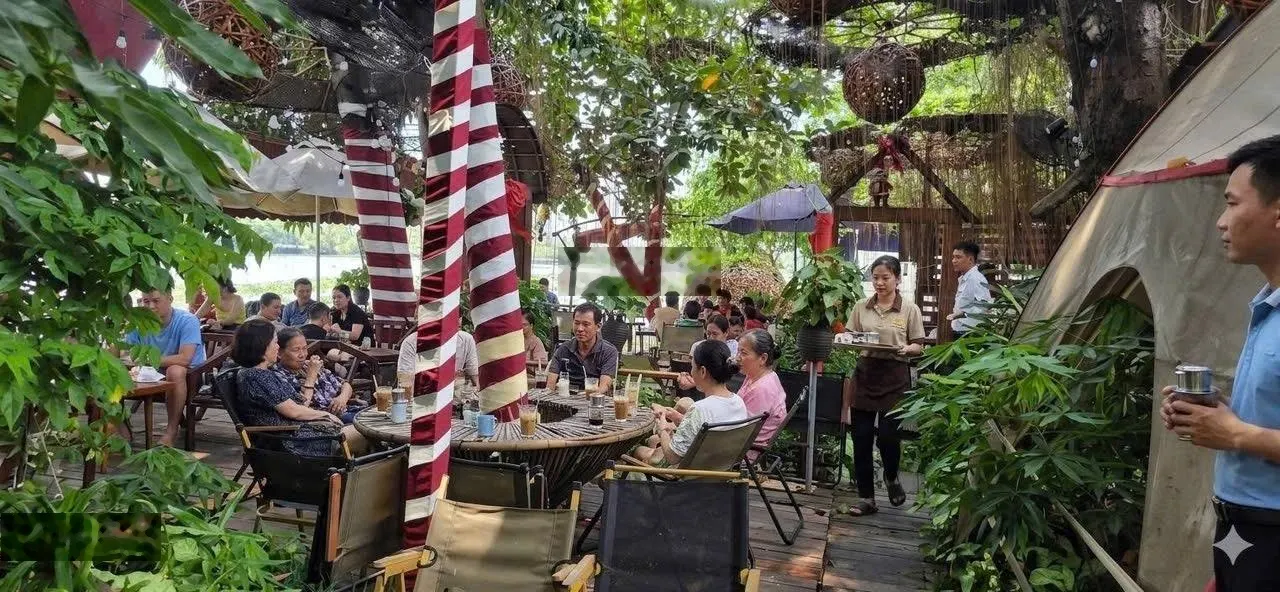 Sang quán Cafe 1000m2 mặt tiền Hà Huy Giáp - Quận 12, giáp sông Sài Gòn, thuê mặt bằng chỉ 4 triệu