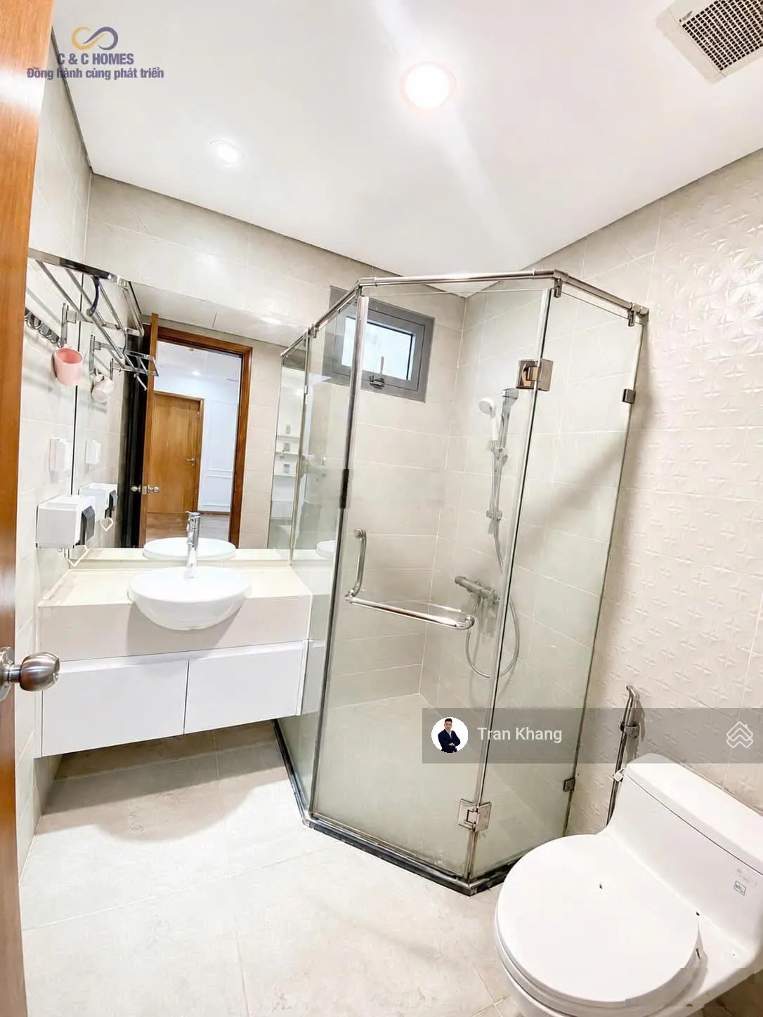 Cho thuê căn hộ 2PN, 75m2 chỉ với 12.5trđ/tháng tại Carillon 1, quận Tân Bình, giá cực hot