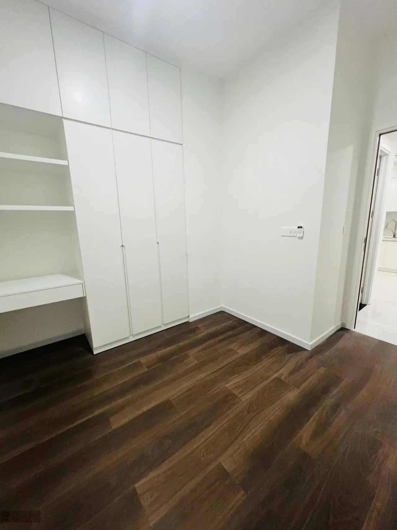 Cần cho thuê căn 2PN, dt 69m2, giá 14tr/tháng, NTCB