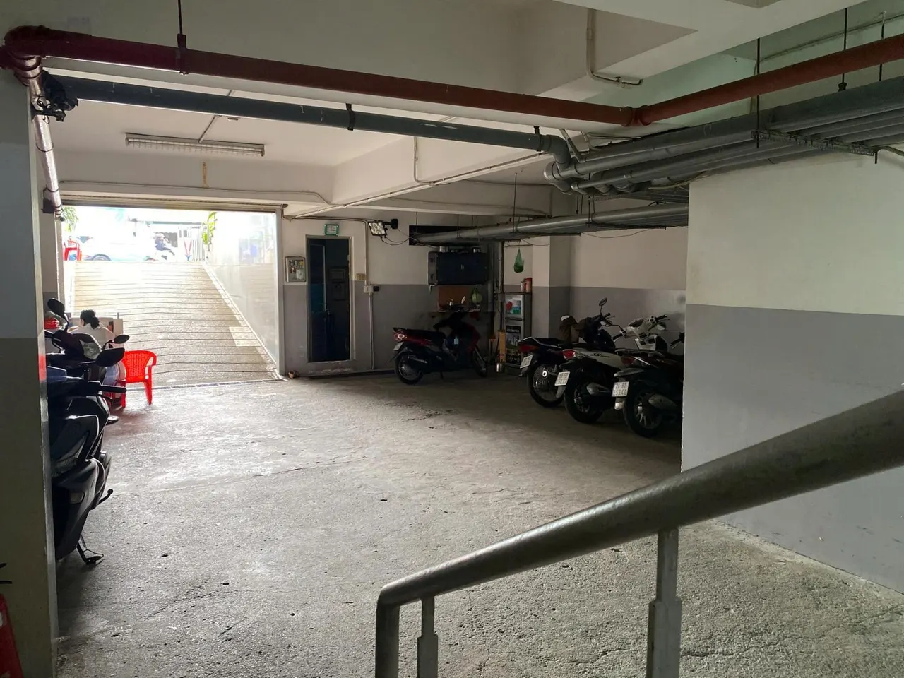 Tòa nhà building 2MT Nguyễn Văn Đậu, P7, Bình Thạnh, DT 9x22m, hầm + 8 tầng, giá cho thuê 160tr/th