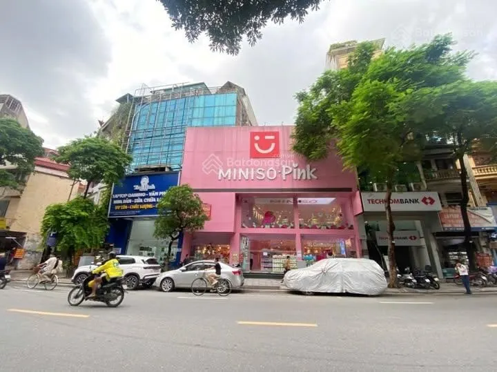 Cho thuê nhà mặt phố Thái Phiên, 186 m2, giá tốt, view đẹp