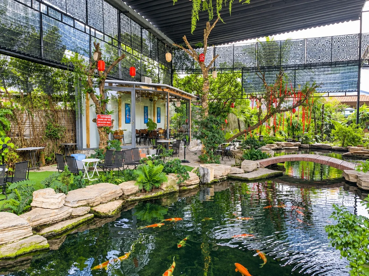 Cho thuê mặt bằng sân vườn 1600m2 ngay trung tâm khu D2D Võ Thị Sáu - P. Thống Nhất
