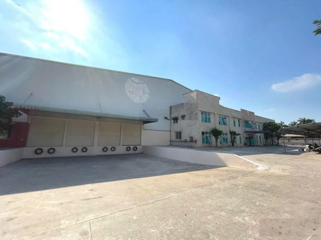 Cho thuê kho xưởng 6500m2. Giá 530tr/th. Tại Tân Hiệp, Tân Uyên, HCM. LH 093••••22 Mr Long
