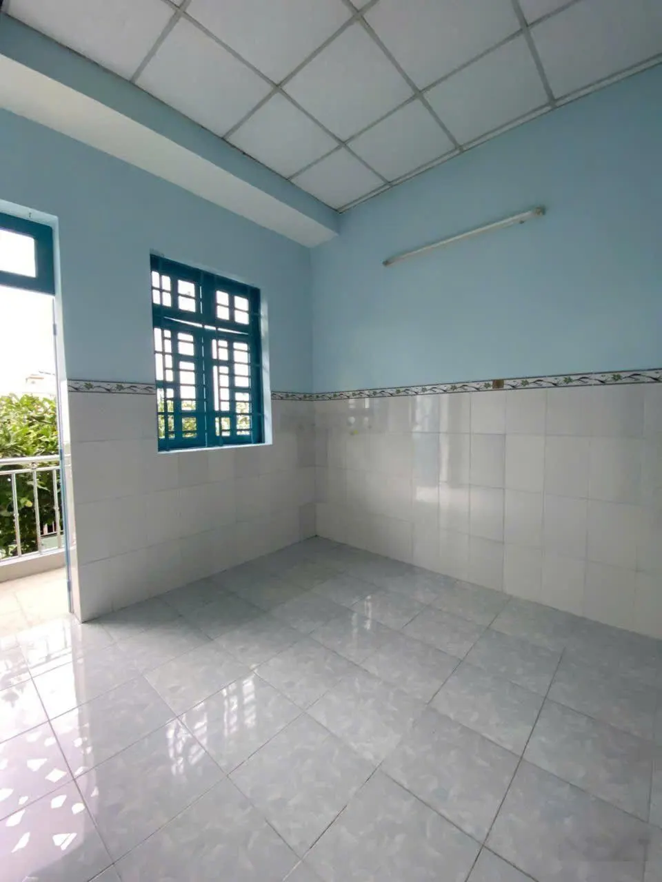 Cho thuê nhà Đ/C 68 Tây Sơn - 1 lầu - 4x20m - 3PN - Giá rẻ