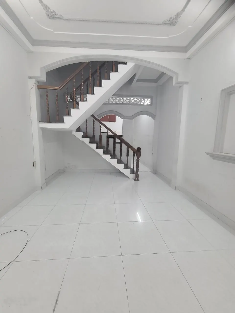 Cho thuê nhà Phạm Văn Chiêu DT 4 x 16 3PN, 3WC HXH