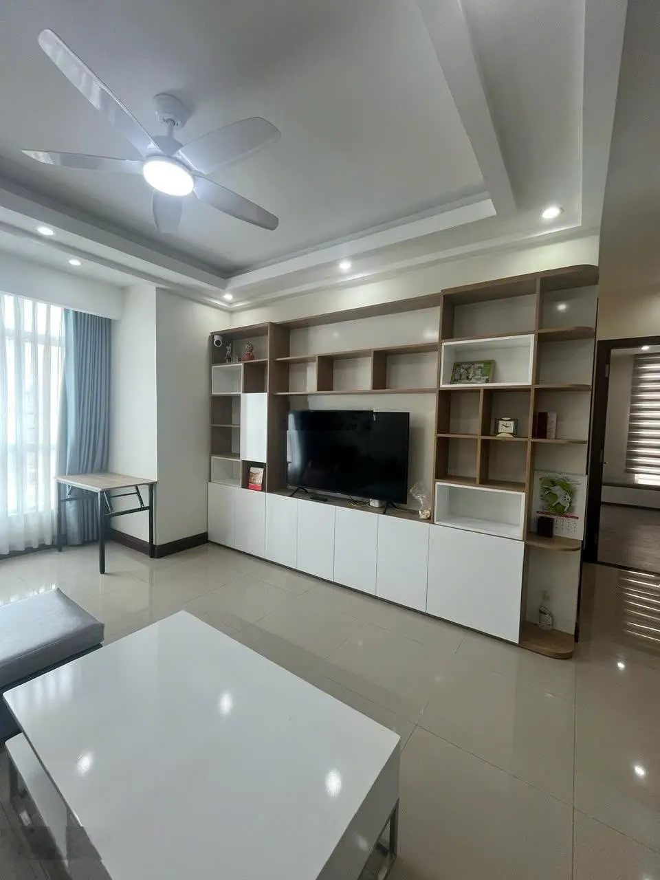 Cho thuê căn hộ 3 phòng ngủ tuyệt đẹp Him Lam, Quận 7. Giá 34 triệu. LH E Mạnh090••••71