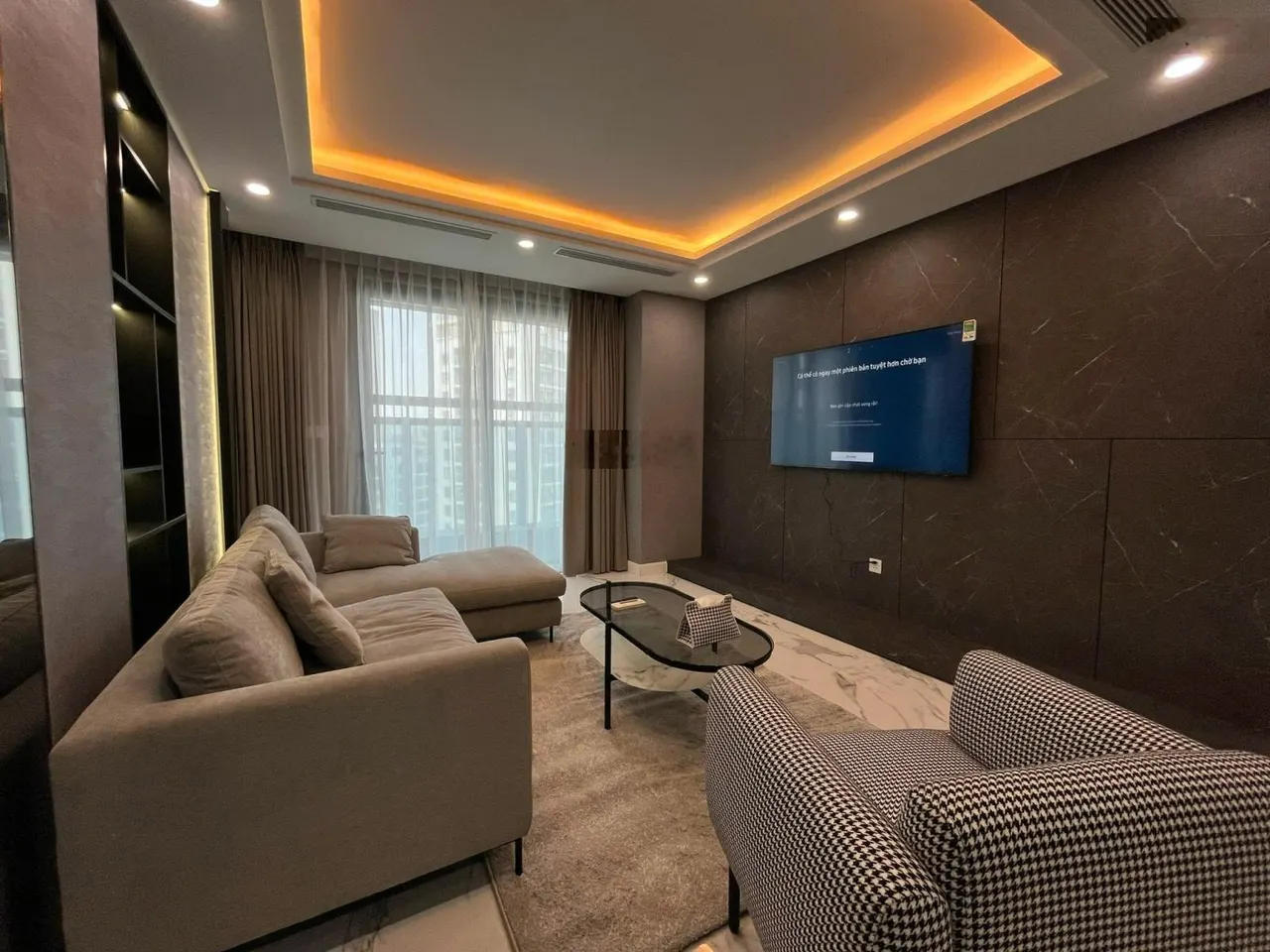 Chính chủ gửi quỹ căn stu-1n-2n-3n Dcapitale full đồ, không đồ giá tốt, miễn phí wifi 1 năm