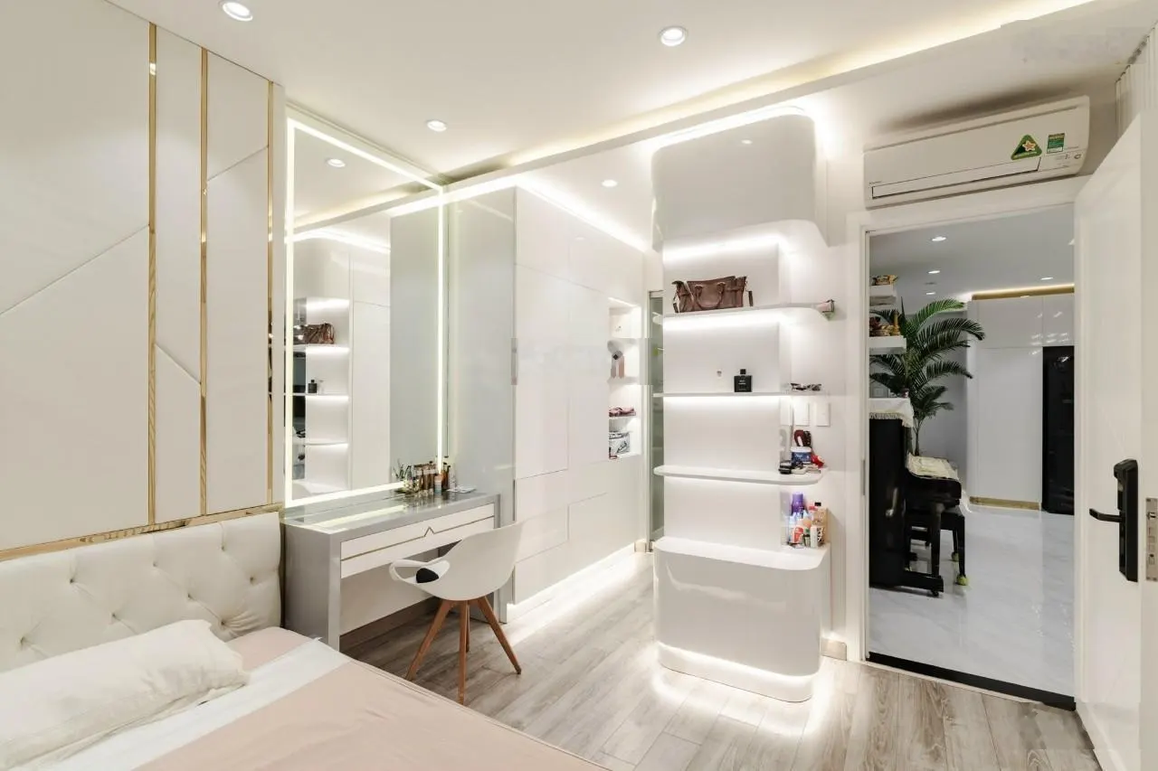 Cho thuê căn hộ 2PN 2WC 78m2 tại Babylon, 10 triệu, Q. Tân Phú. Nhà đẹp ở liền. LH: 089••••51