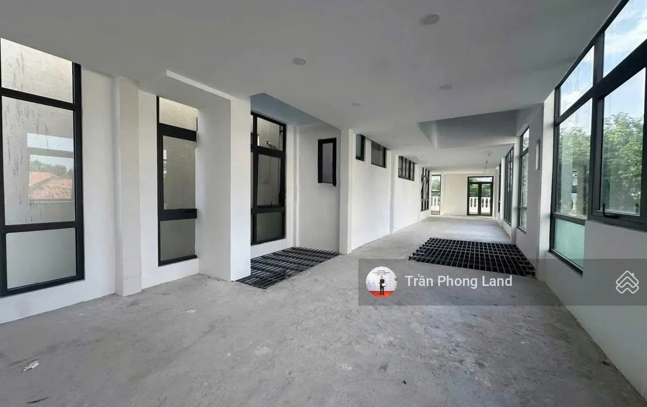 Chính chủ gửi cho thuê nhà mặt tiền 21A Tú Xương, P. Võ Thị Sáu, Q3, 6x28m, trệt 2 lầu, 090••••91
