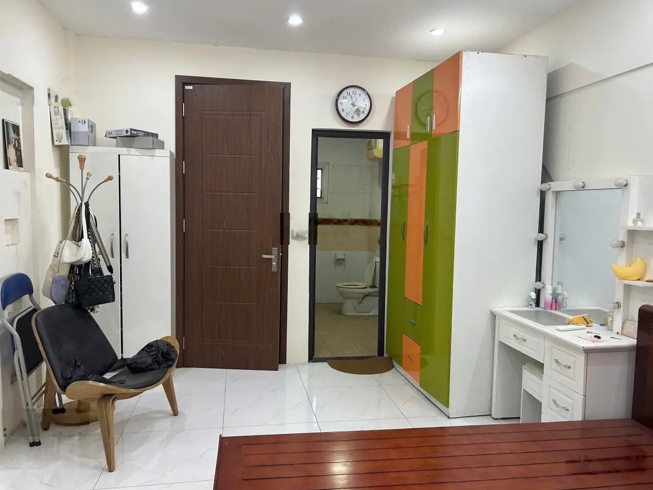 Cho thuê nhà nguyên căn đường Bưởi - Ba Đình - Hà Nội