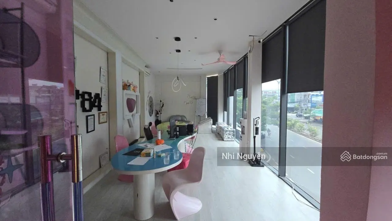Cho thuê mặt bằng kinh doanh Quận 2 220m2