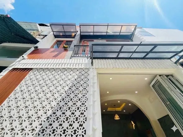 Bán shophouse, nhà phố thương mại thành phố Huế giá 3,78 tỷ