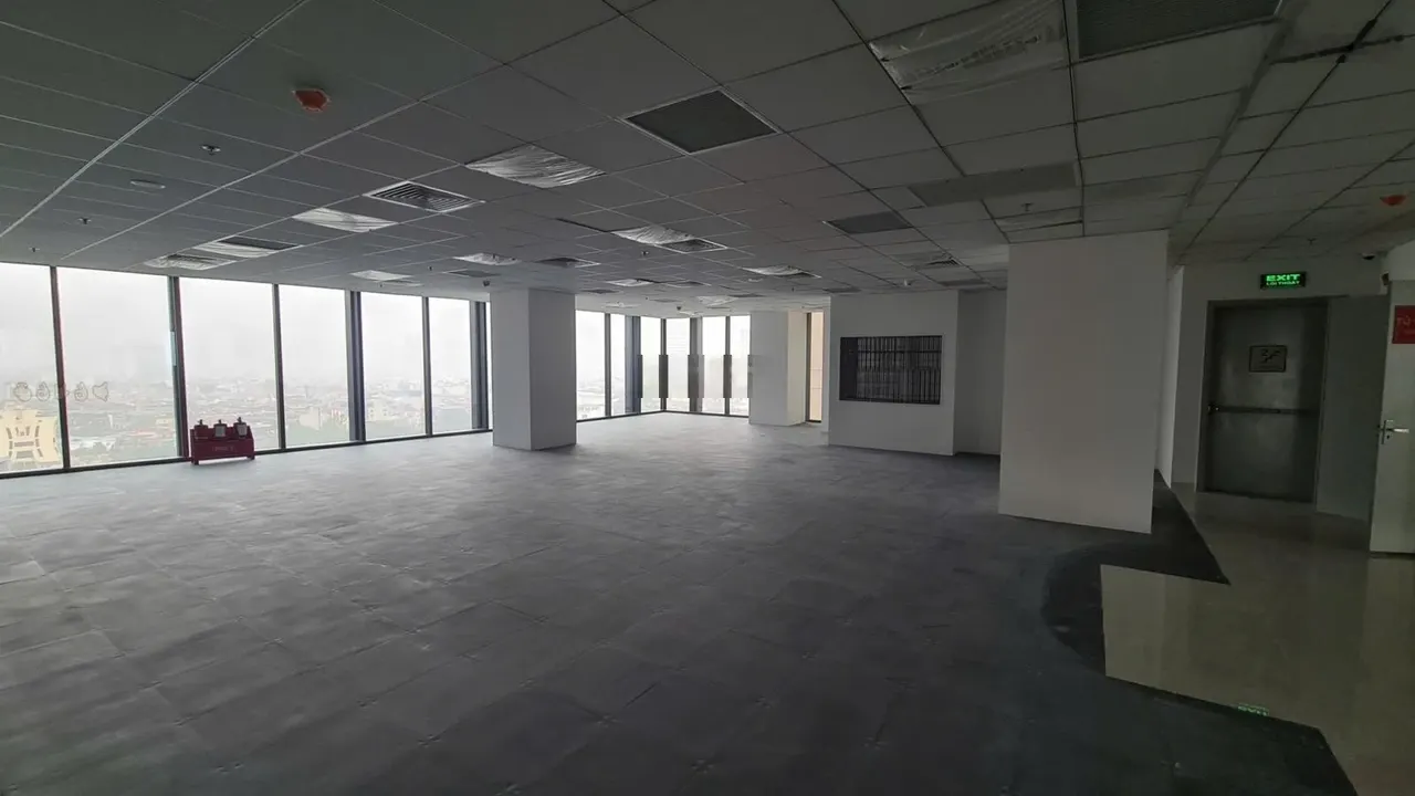Cho thuê văn phòng tại Heritage West Lake, 300m2 giá 450 nghìn/m2/th uy tín