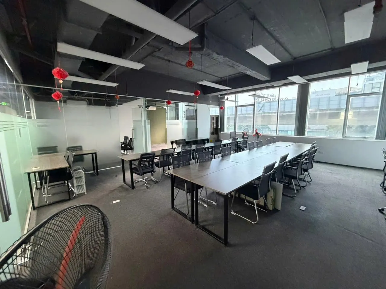 Tòa New Skyline đường 19/5 DT 360m2 có chia nhỏ từ 60m2