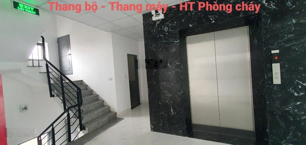 Cho thuê cửa hàng tại Giải Phóng, 20 triệu/th, 100m2, mặt tiền 10m, hàng hiếm tốt