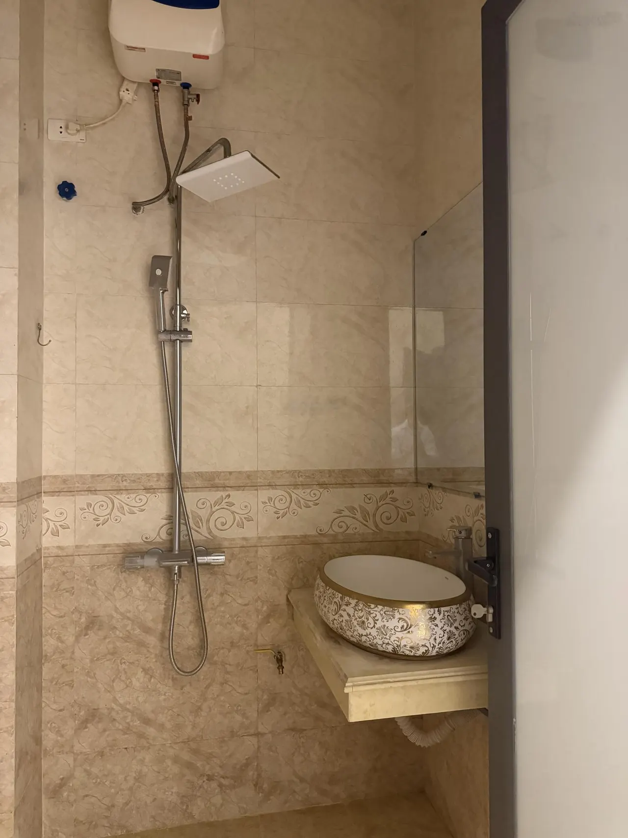 Cho thuê nhà 7 tầng phố Nguyễn Đăng Sở, 10 phòng đẹp giá 60tr/tháng 097••••32
