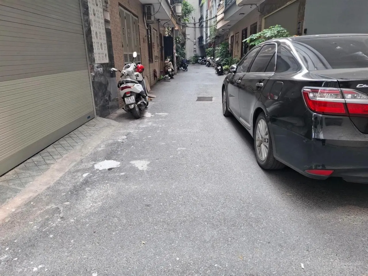 Cho thuê lâu dài nhà Ngọc Thụy - lô góc thoáng sáng - ô tô- kinh doanh - 50m2 -11 triệu