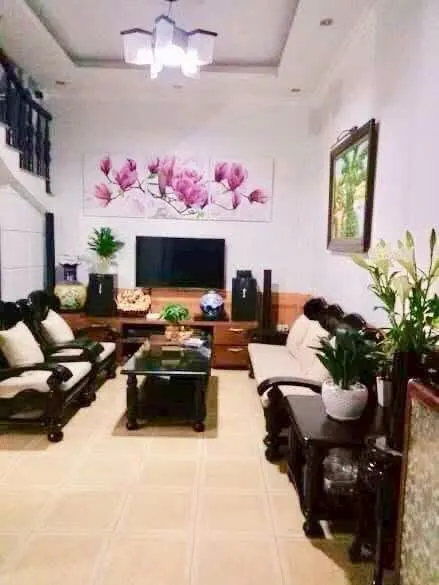 Bán nhà riêng 3 tầng, phường Hồng Gai, tỉnh Quảng Ninh giá 2 tỷ