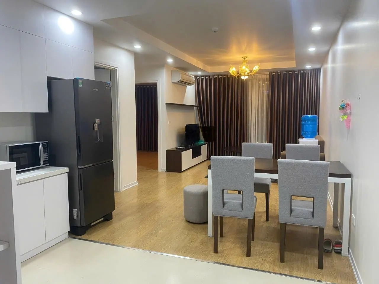 BQL cho thuê ch Mon City, 2 p ngủ cơ bản hoặc full 11 tr/th. Có slot ô tô view đẹp LH: 083••••66