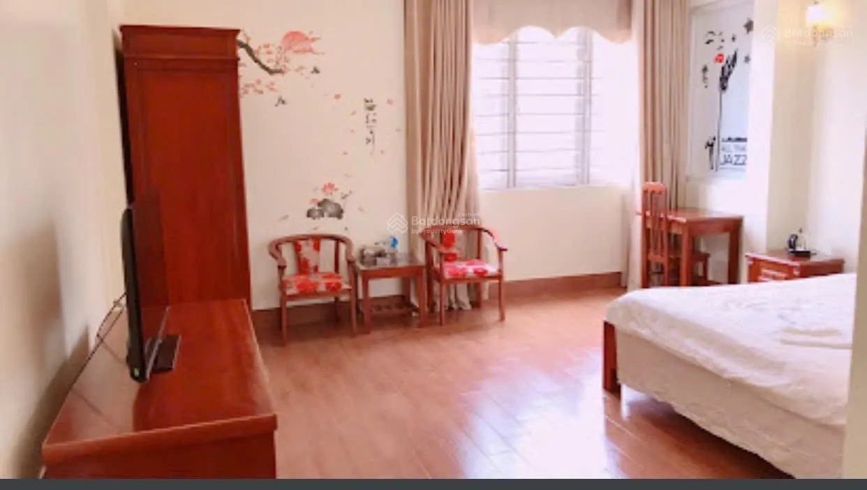 Cho thuê nhà 15 phòng full đồ - có thang máy gần Vincom