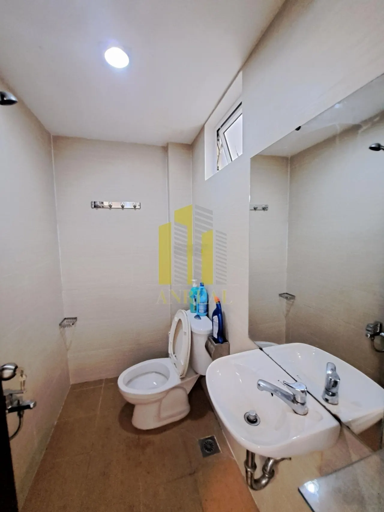 Cho thuê nhà hầm 3 lầu giá chỉ 28 triệu khu đô thị An Phú