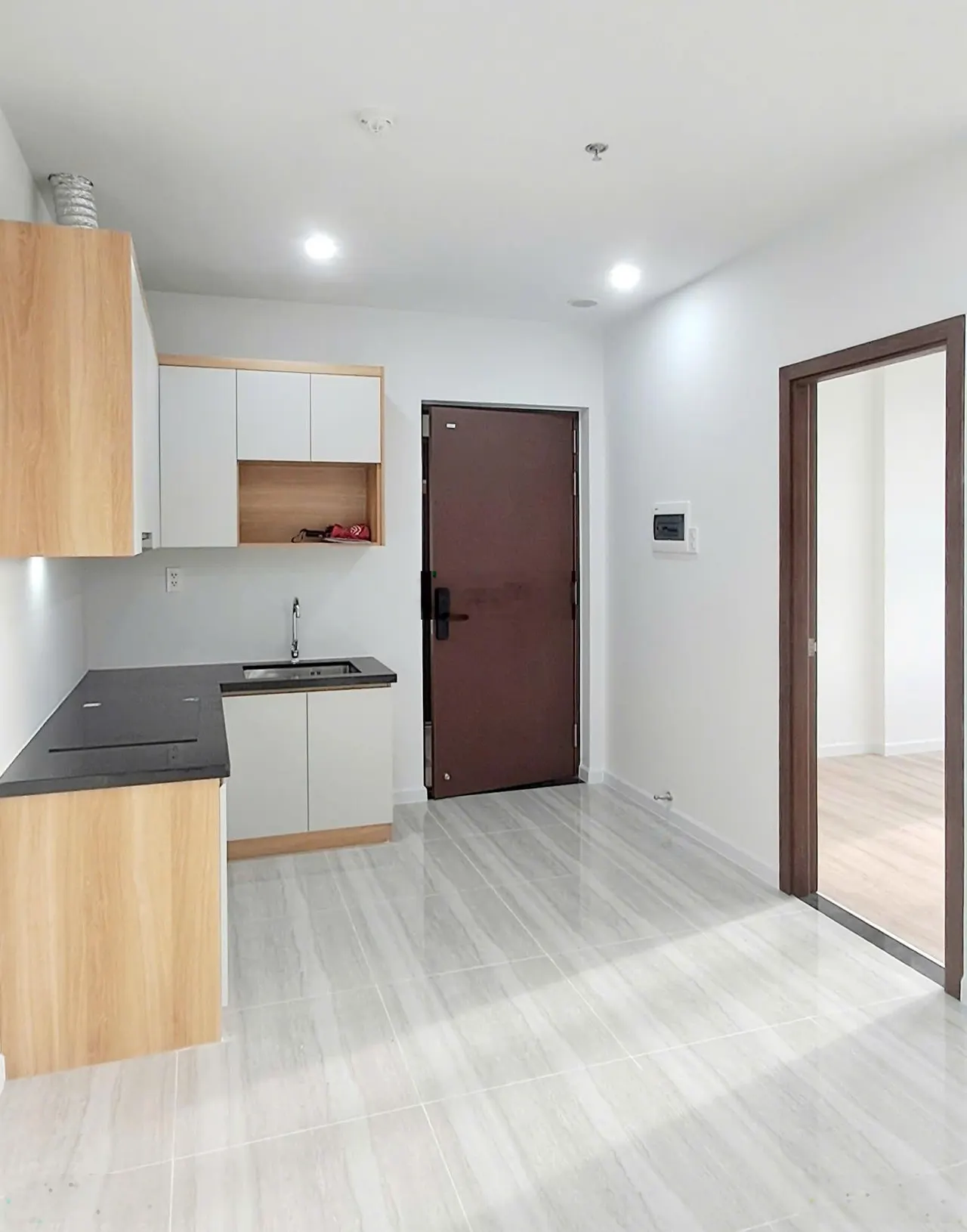 Hiếm căn góc Bcons Avenue 2PN 60m² giá thuê chỉ 6,5 triệu/tháng ngay Khu công nghệ cao