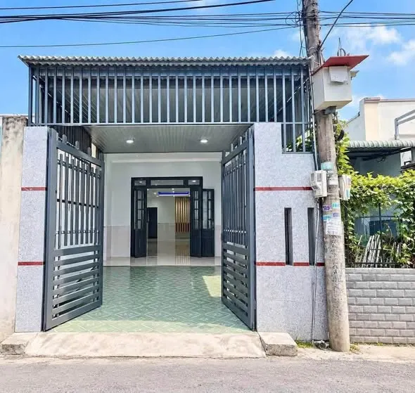 Bán nhà riêng ngay chợ Thanh Hóa 100m, Trảng Dài tỉnh Thanh Hóa giá 1.99 tỷ