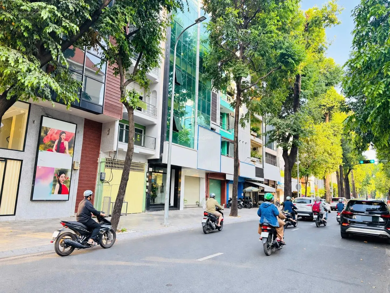 Hàng hiếm Mạc Đĩnh Chi Đa Kao mặt tiền 8m 5 tầng chỉ 120tr/tháng - LH 088••••88