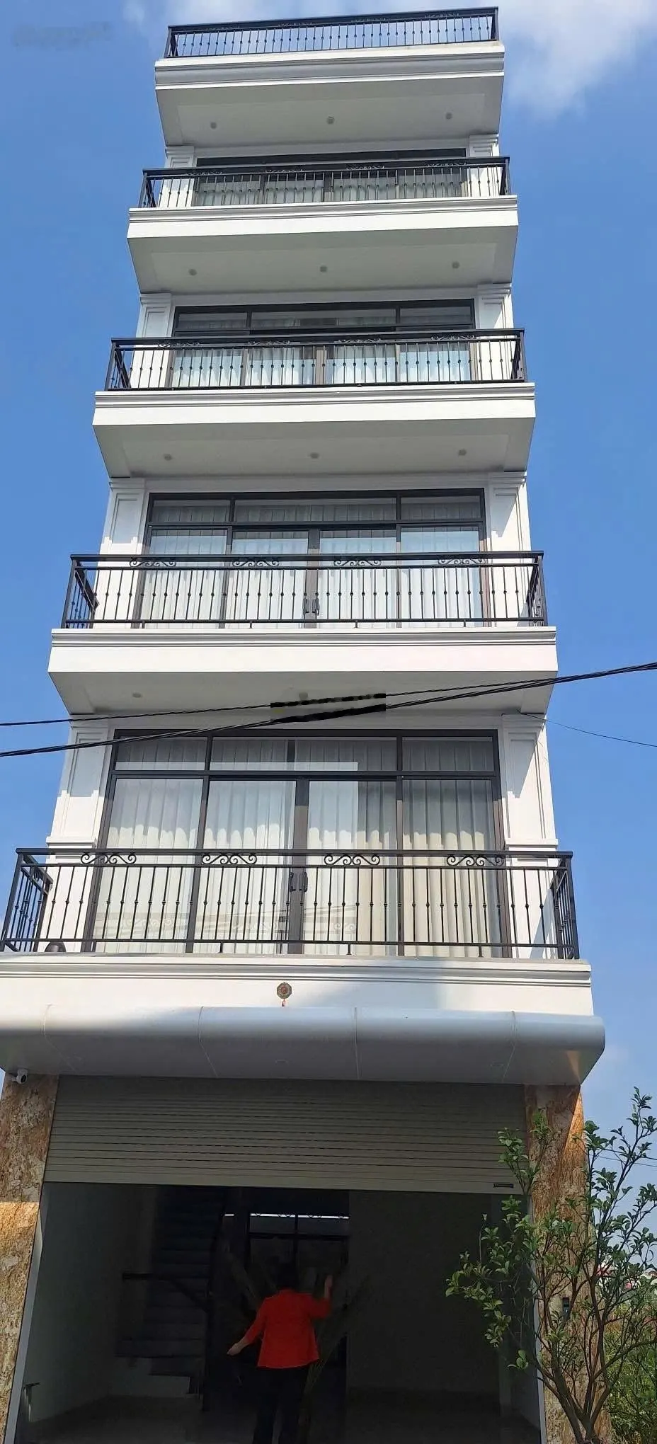 Cho thuê nhà phân lô Nhổn - Xuân Phương DT 75m 6 tầng thang máy đường ô tô tránh