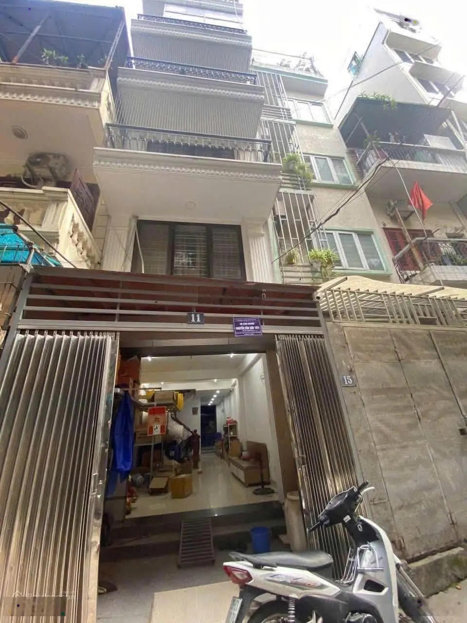 Cho thuê nhà riêng nguyên căn ngõ 102 Trường Chinh. Dt 70m*7T*Mt 5m, thang máy. Giá 40tr/th