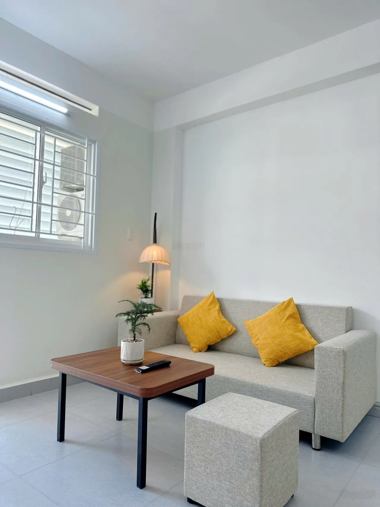 Cho thuê căn hộ chung cư Nam Long 2 Central Lake, 57m2, 2 phòng ngủ full nội thất