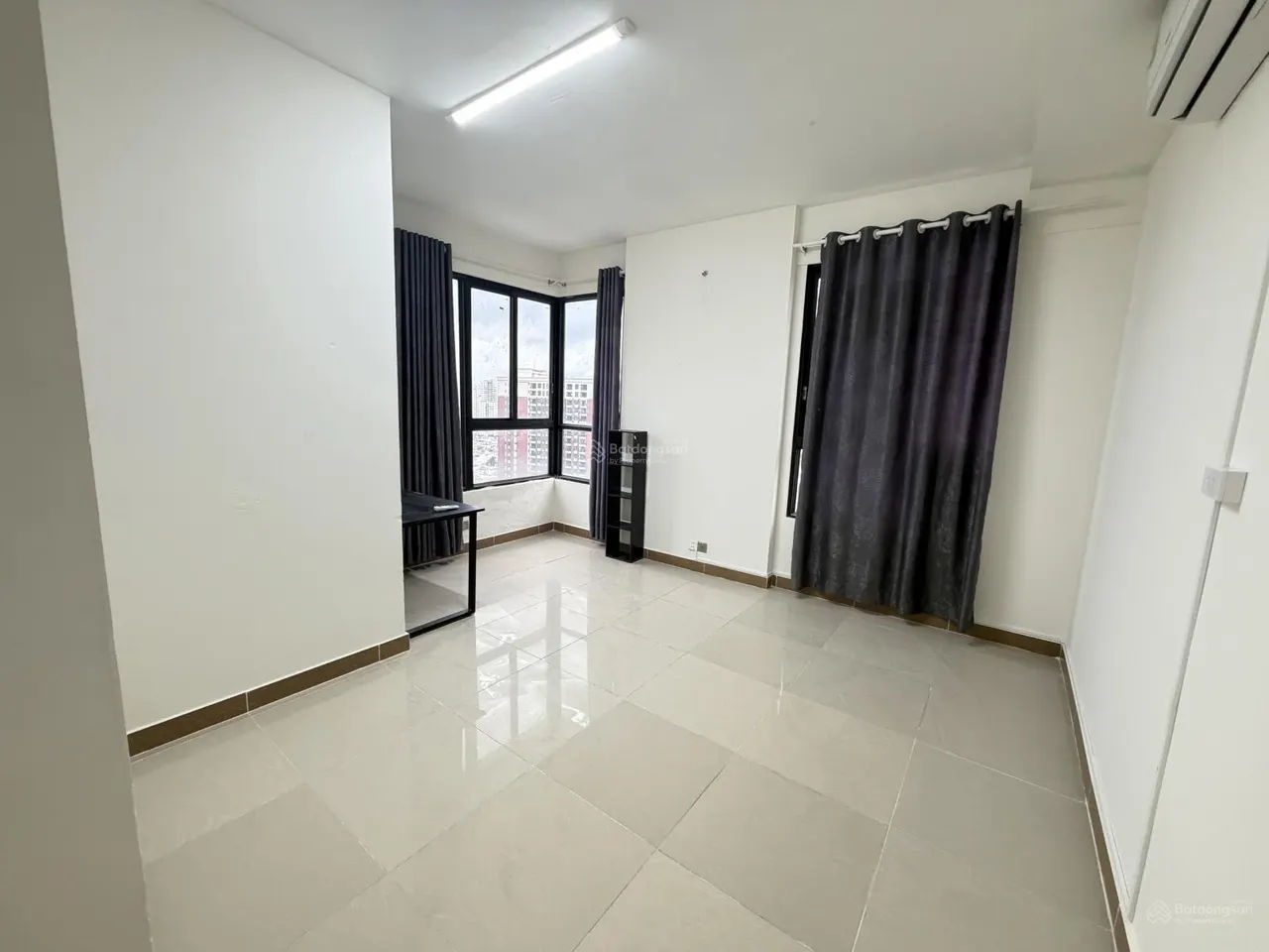 Cho thuê phòng master toilet riêng trong phòng Chung cư Era Town Đức Khải