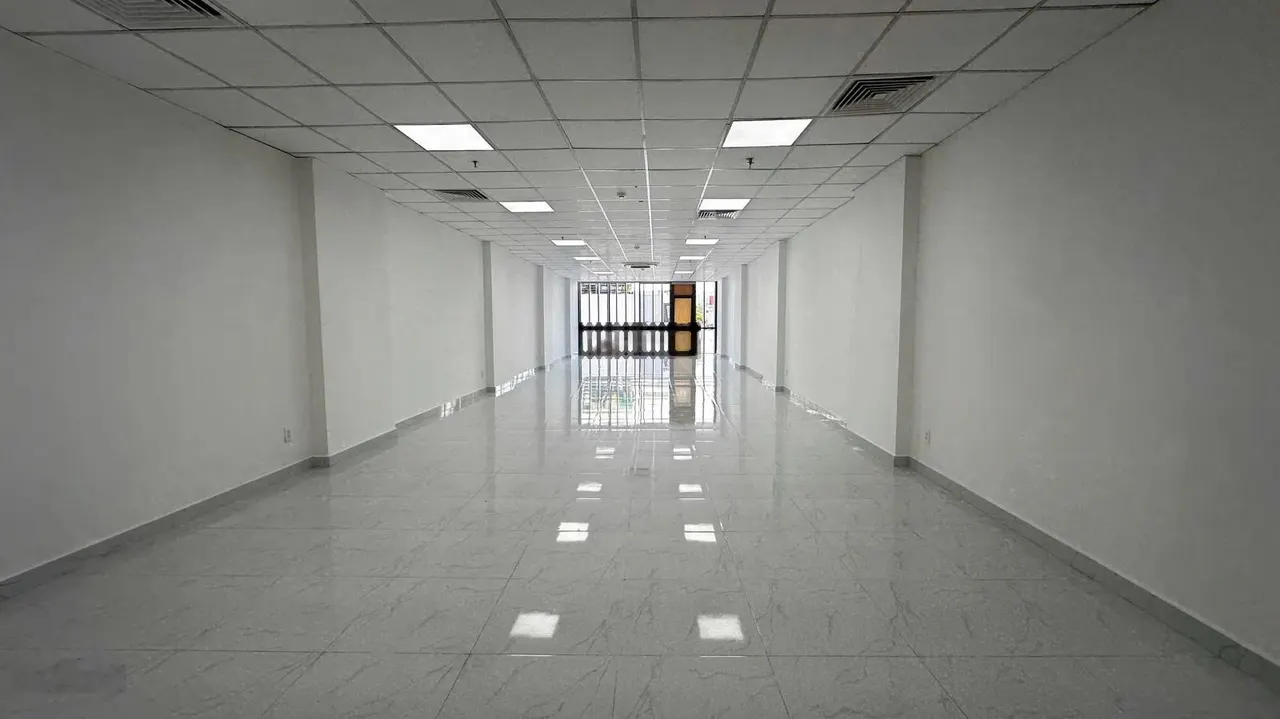 Cho thuê VP 3/2 Q10, 125m2, sàn suốt không cột, view kính thoáng, vào làm việc được ngay