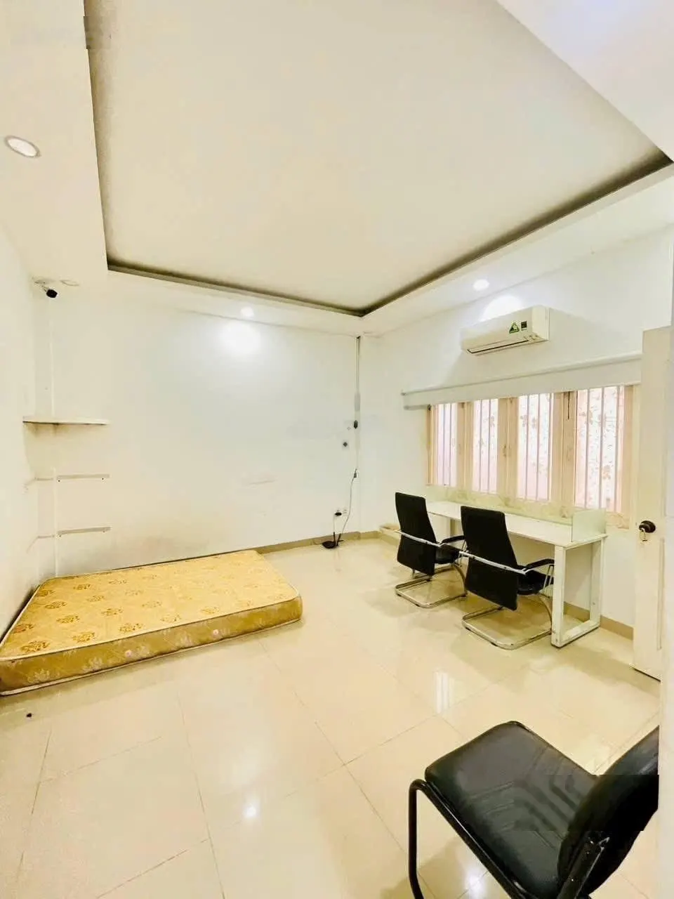 Cho thuê Nhà mặt phố 160m2, 25 triệu, Số 3, Phường 11, Quận 6, TP.HCM