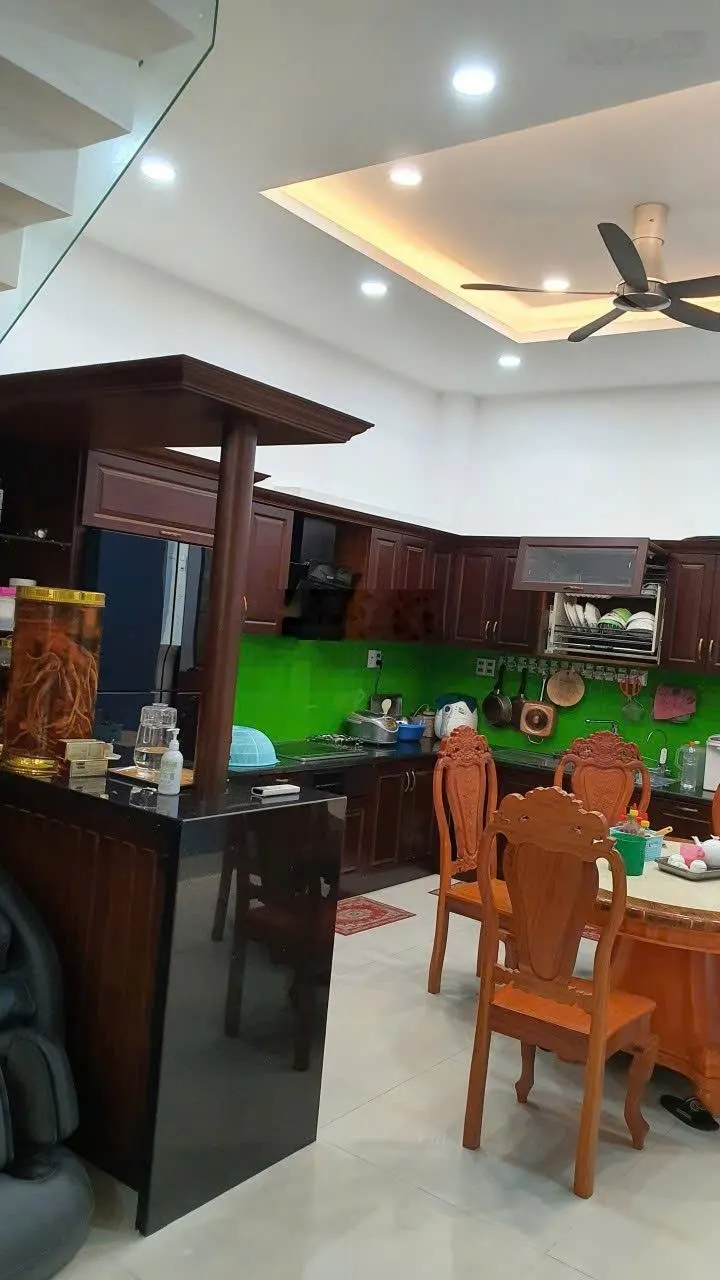 Cần bán căn nhà phố Centana Điền Phúc Thành đường Trường Lưu, phường Long Trường