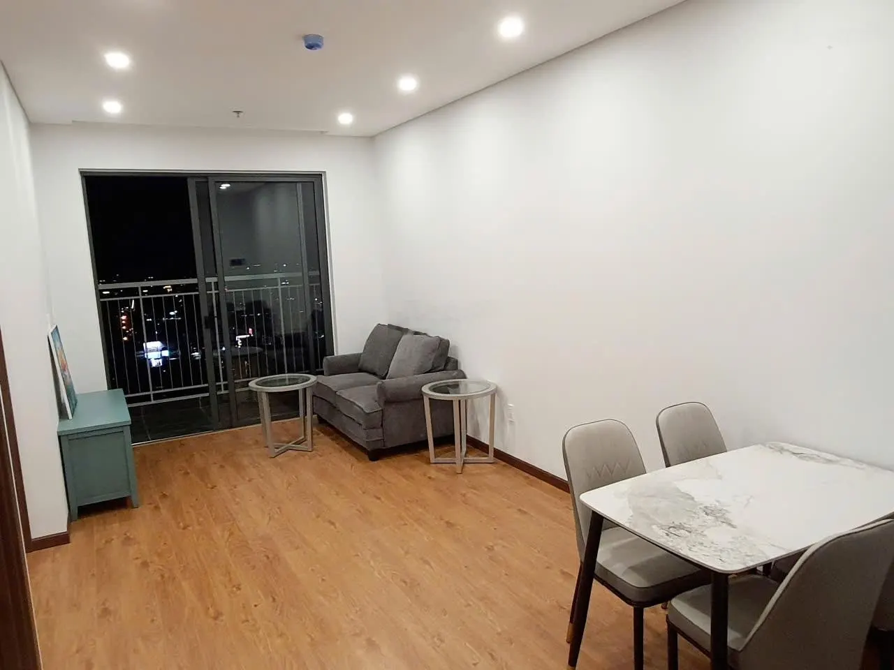 Cho thuê căn hộ Mia Center Point full nội thất cơ bản giá 9 triệu/tháng