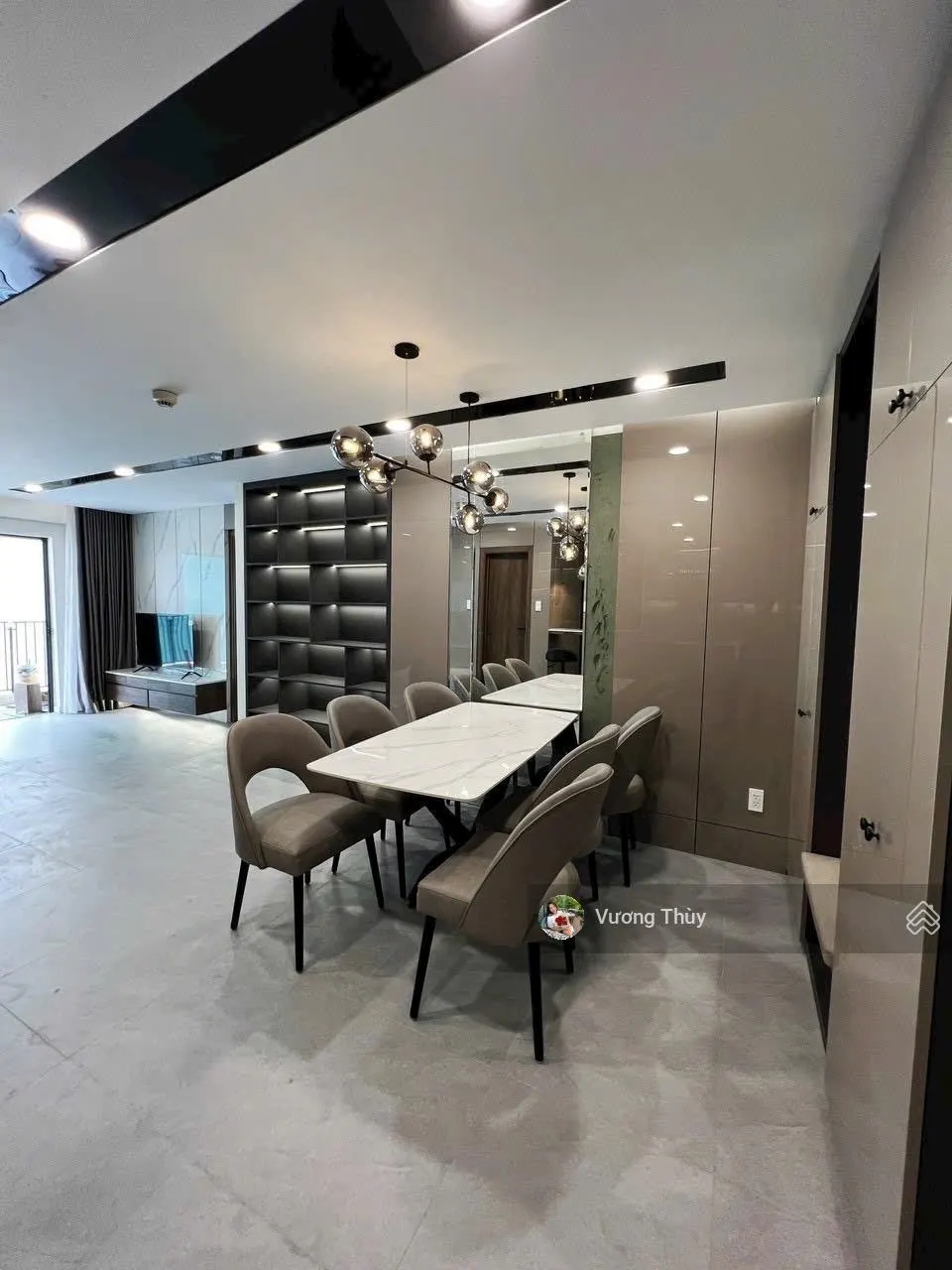 Parkland cho thuê nhanh 2PN 110m2 ban công lớn, nội thất đẹp, giá 32 triệu bao phí, LH 093••••57